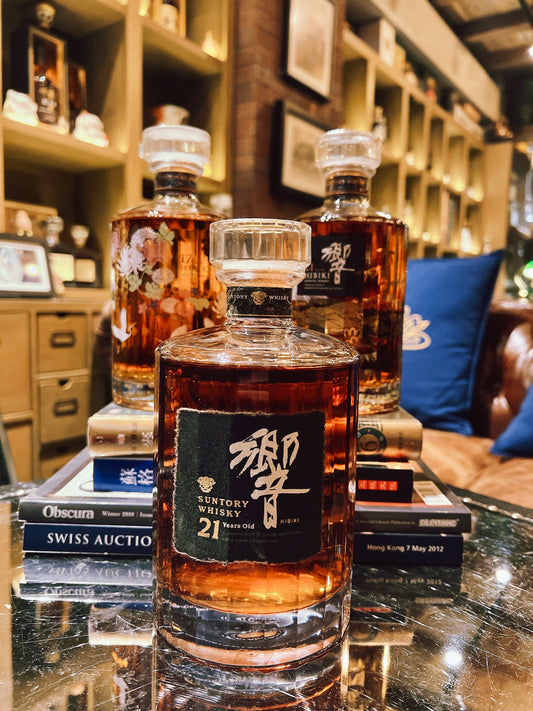 Hibiki 響 21 Years Old Japanese Blended Whisky (43% 70cl)