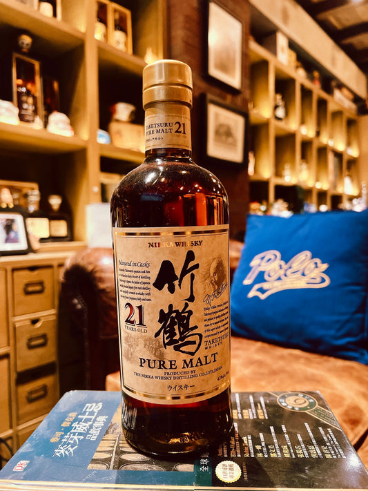 Nikka Taketsuru 竹鶴 21 Year Old Pure Malt Japanese Whisky